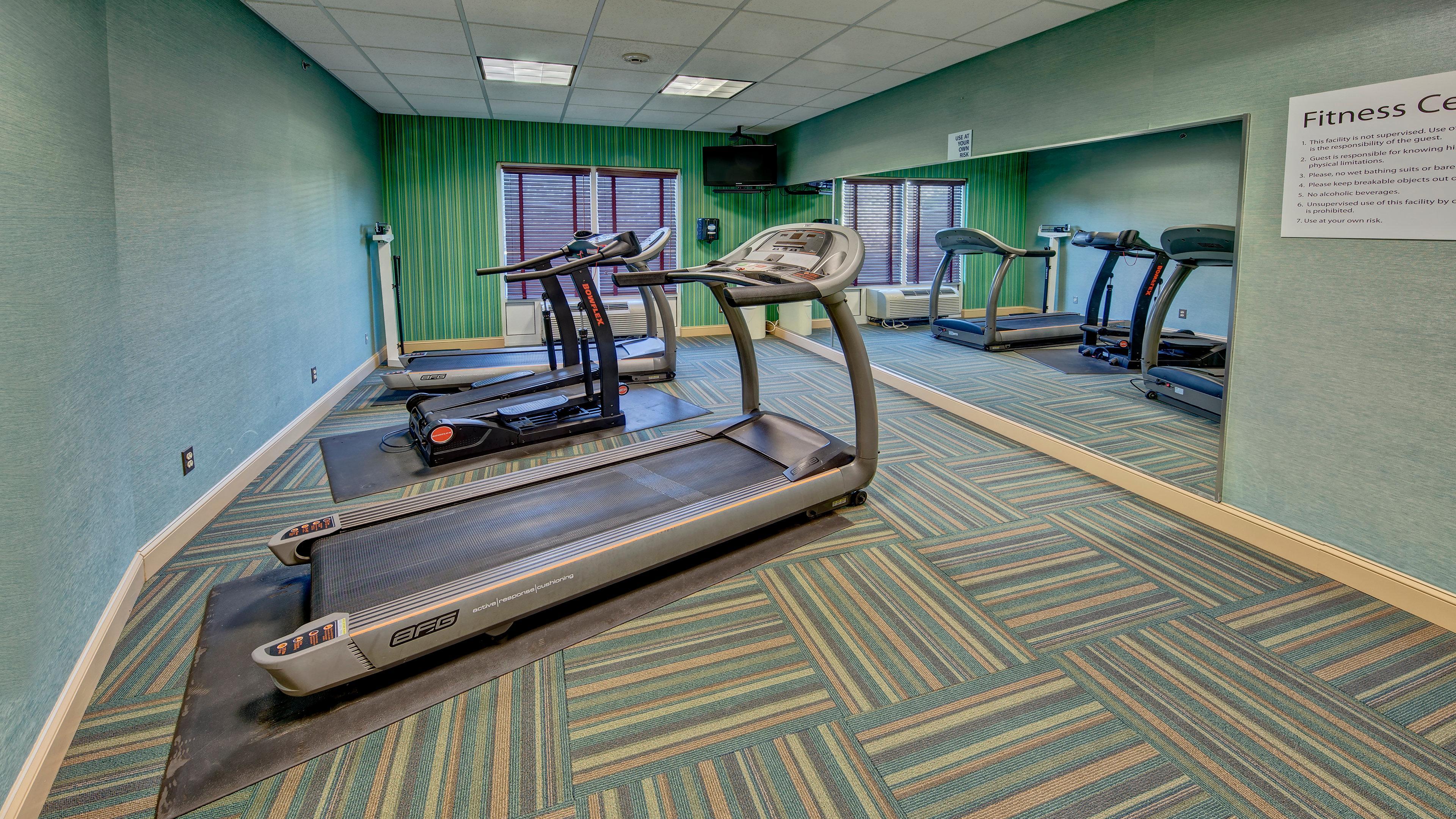 Holiday Inn Express Hotel & Suites London By Ihg Exterior foto